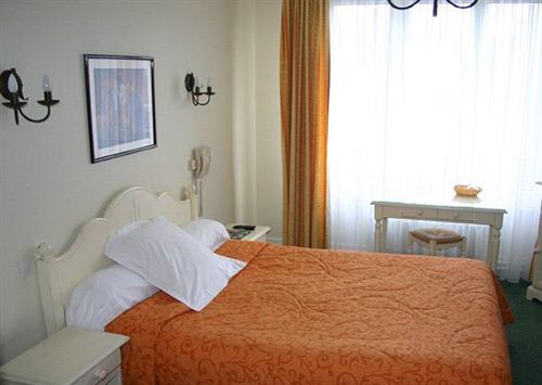 Metropole Hotel